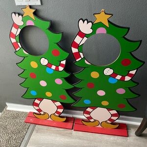 wooden cutout for holiday pictures